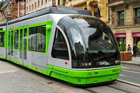 CAF - Bilbao Tram in the street side view - DCA Design International