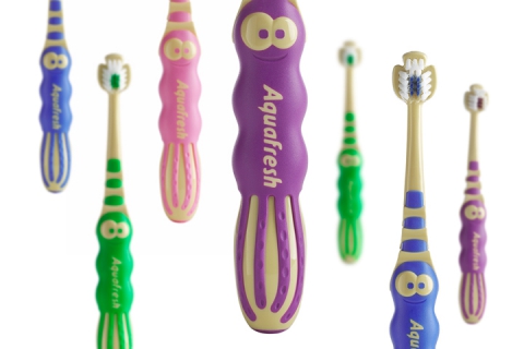 Aquafresh kids toothbrush range of coloured octopuses - DCA Design